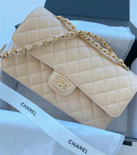 Chanel’s Fall 2018 Bags are in Boutiques Now, and We Have 